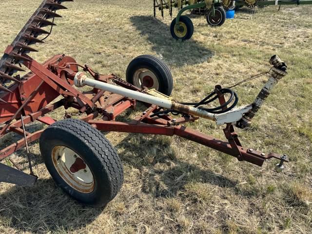 Image of International Harvester 1100 equipment image 3