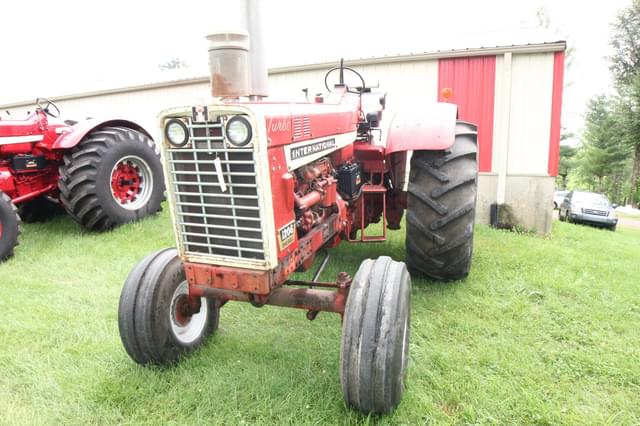 Image of International Harvester 1206 equipment image 2