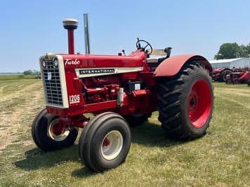 Main image International Harvester 1206