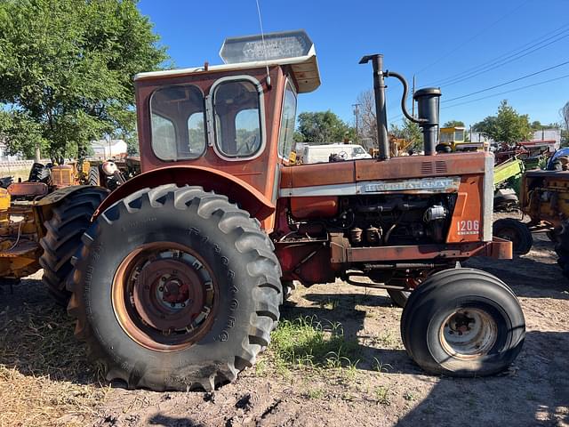 Image of International Harvester 1206 equipment image 4