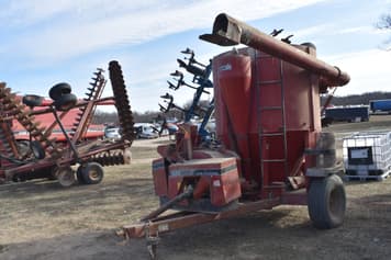 Main image International Harvester 1250