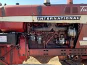 Thumbnail image International Harvester 1256 5