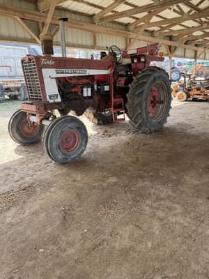 International Harvester 1256 Image