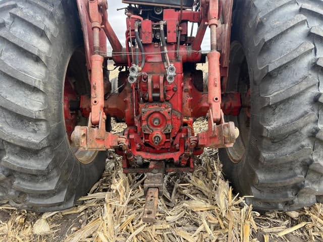 Image of International Harvester 1256 equipment image 4