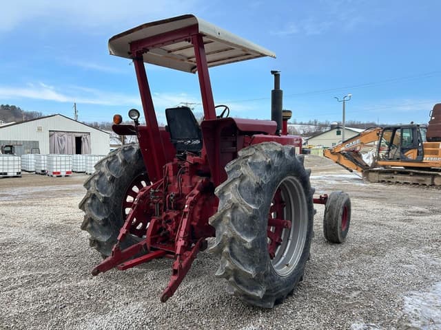 Image of International Harvester 1256 equipment image 3
