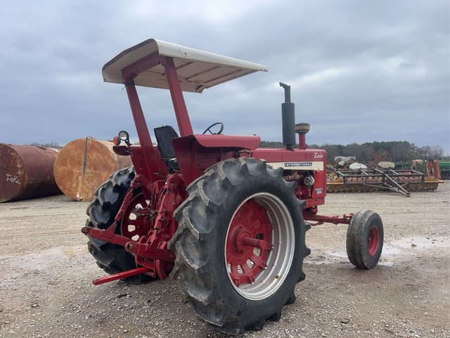 Image of International Harvester 1256 equipment image 3