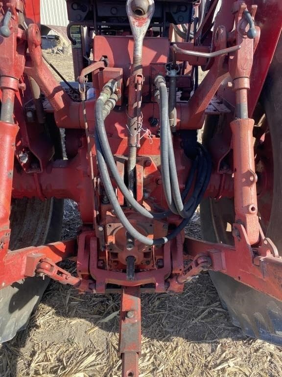 Image of International Harvester 1256 equipment image 2