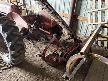 Main image International Harvester 1300