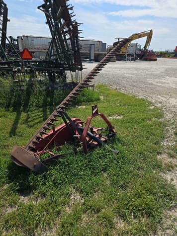 Main image International Harvester 1300