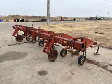 Row Crop Cultivators