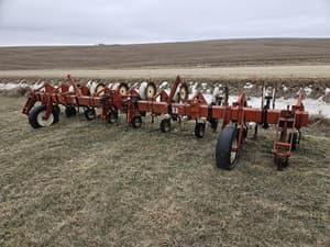 International Harvester 133 Image