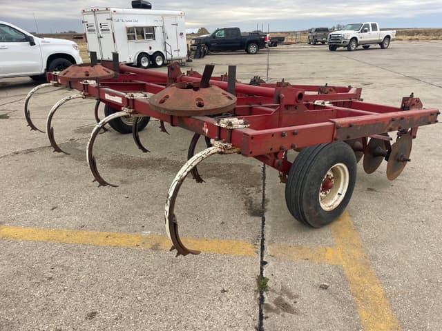 Image of International Harvester Undetermined equipment image 2