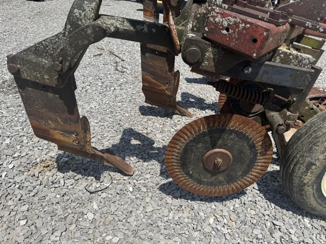 Image of International Harvester 14 equipment image 4