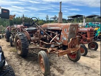Main image Farmall 140