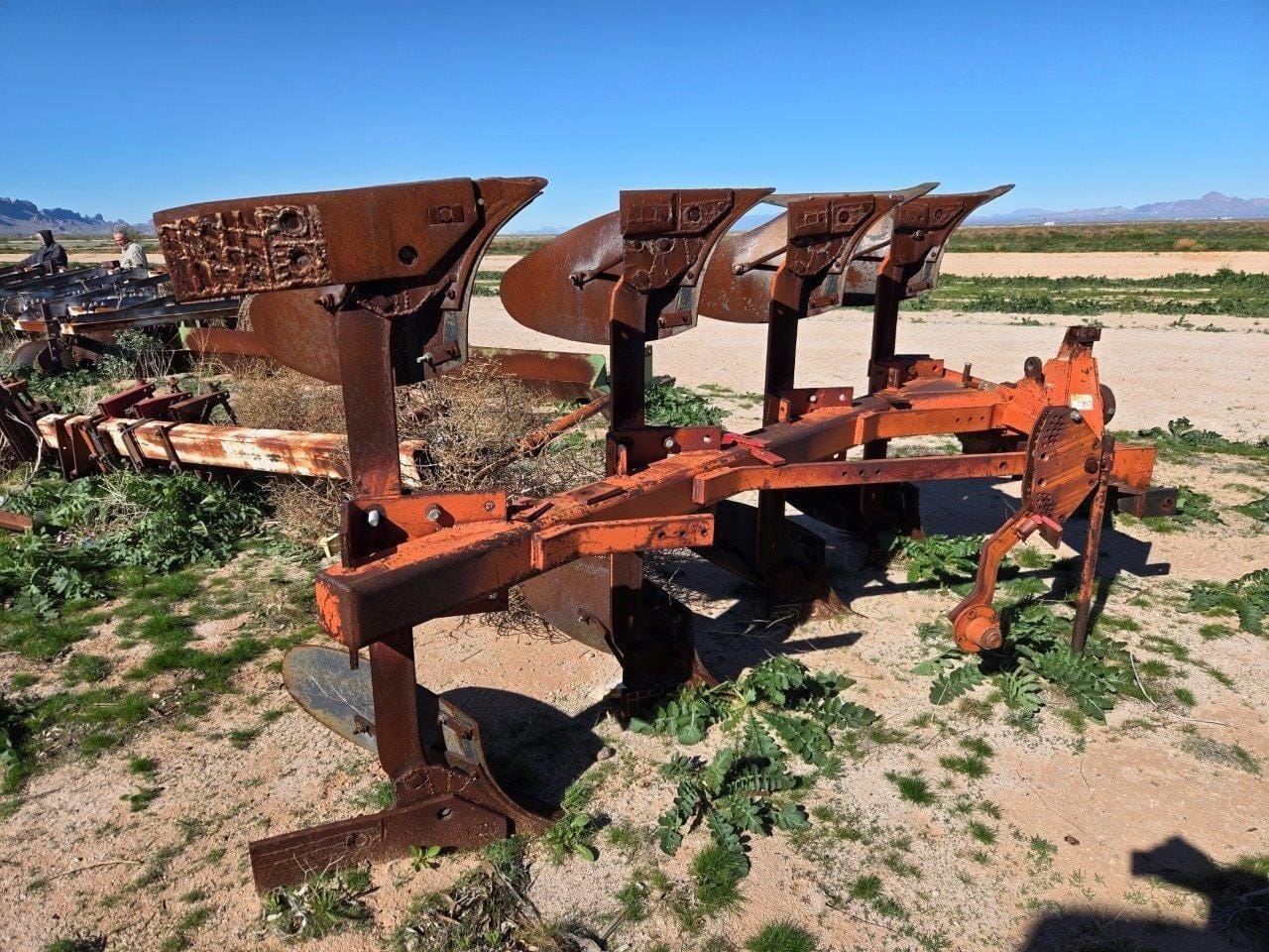 International Harvester 140 Equipment Image0