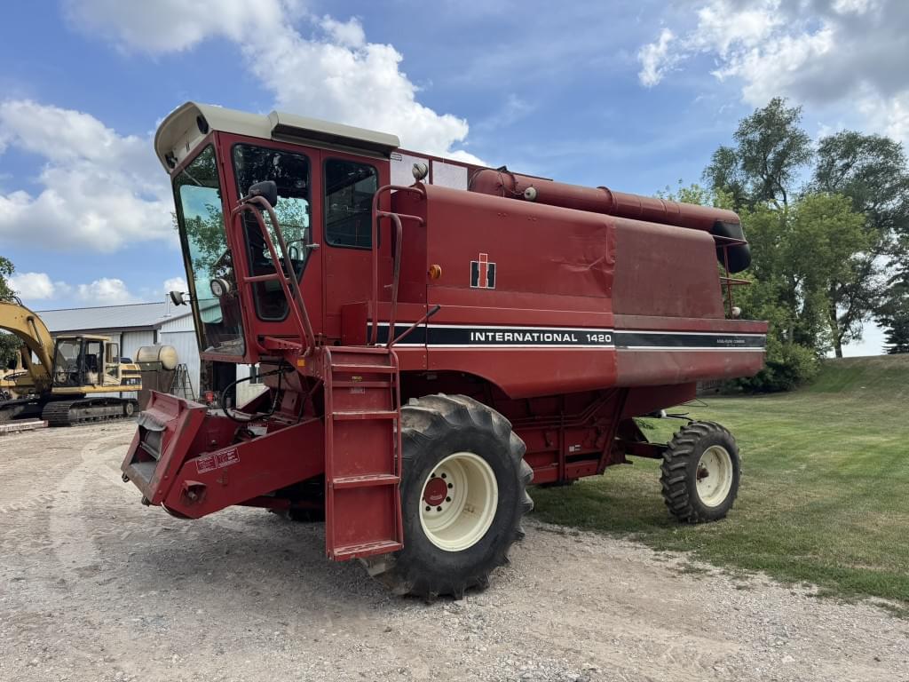 Image of International Harvester 1420 Primary image