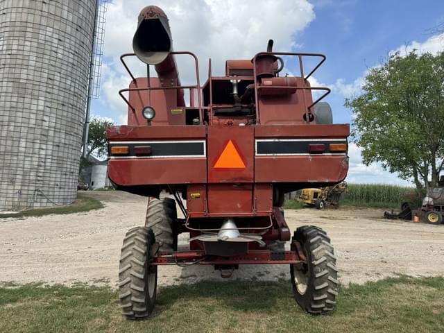 Image of International Harvester 1420 equipment image 4