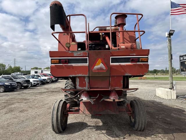Image of International Harvester 1440 equipment image 2