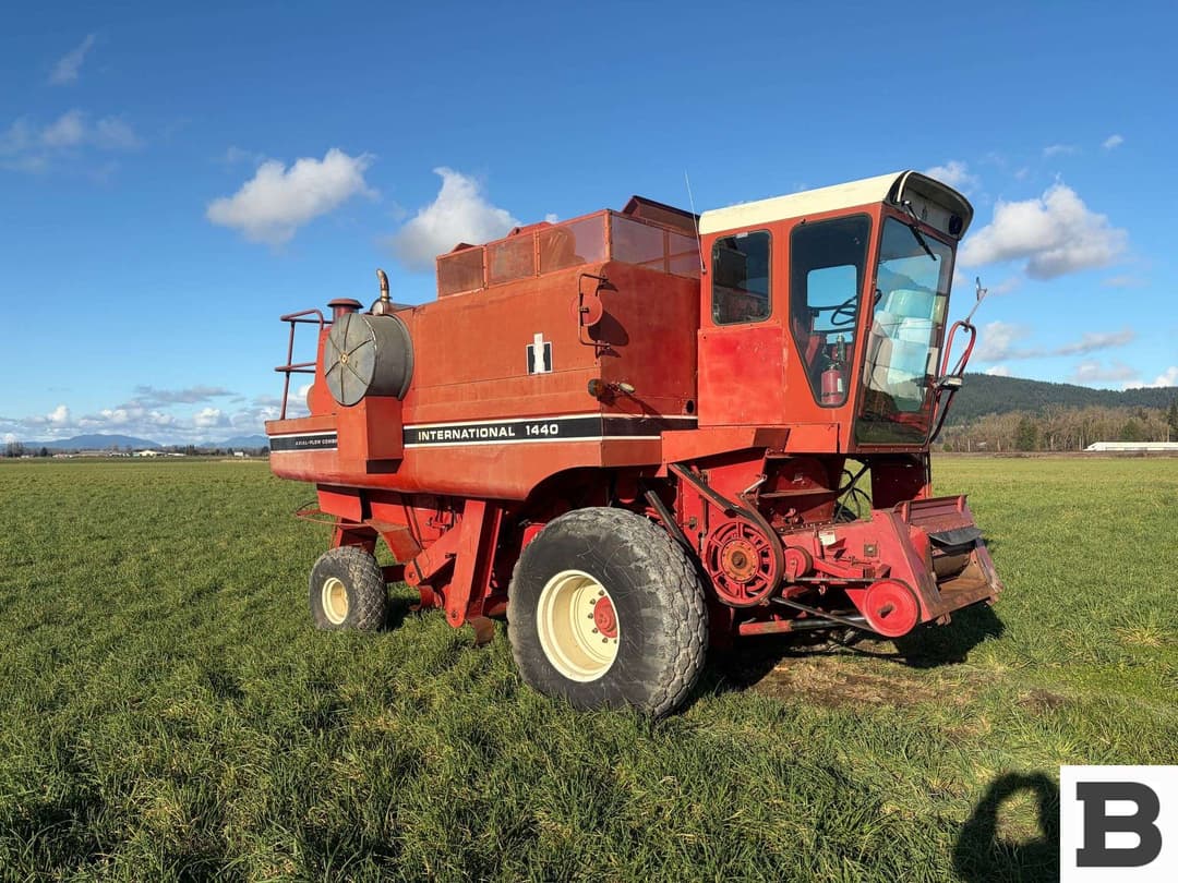 Image of International Harvester 1440 Primary image