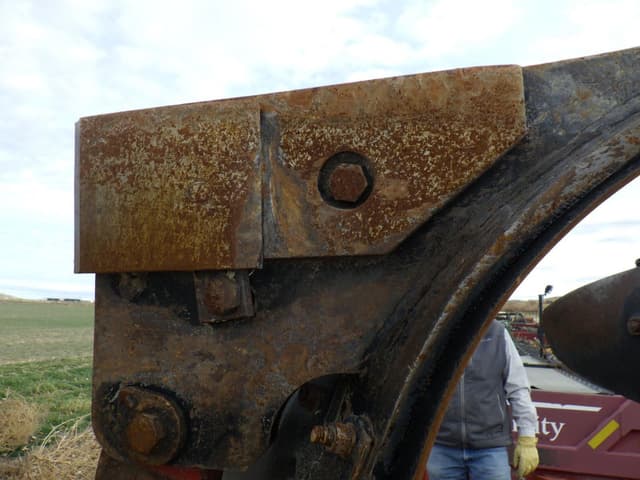 Image of International Harvester 145 equipment image 1