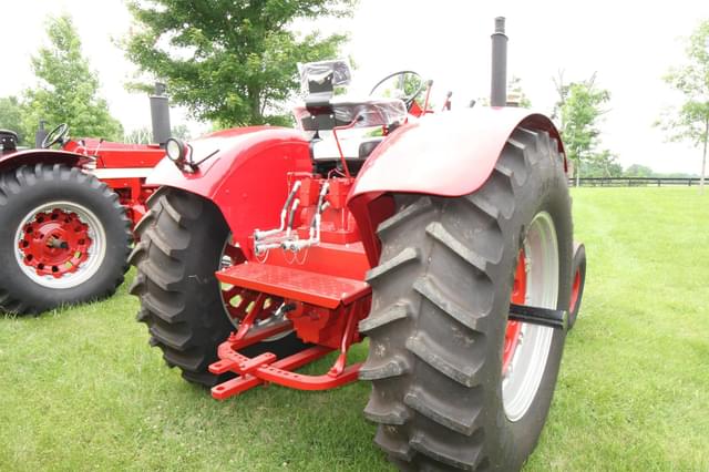 Image of International Harvester 1456 equipment image 4