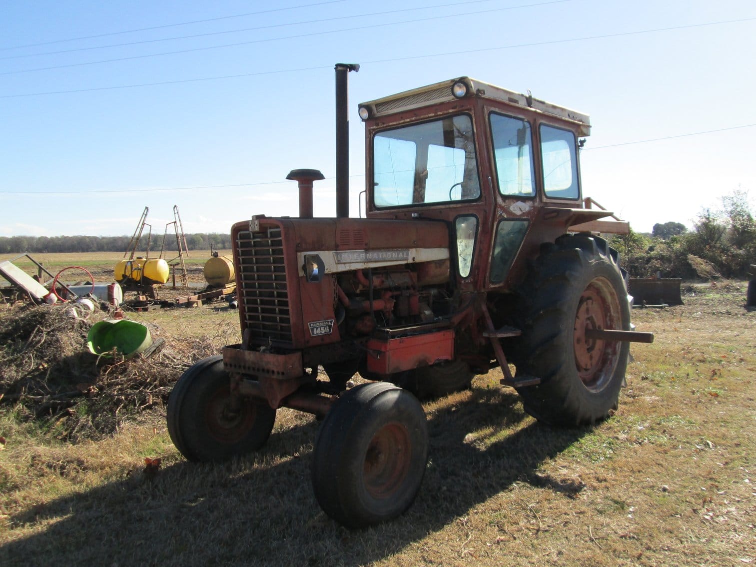 International Harvester 1456 Equipment Image0