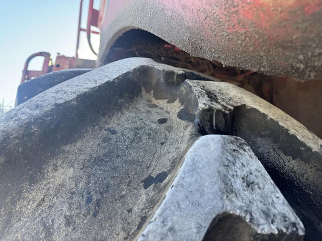 Image of International Harvester 1460 equipment image 4