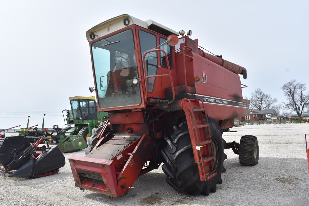 Image of International Harvester 1460 Primary image