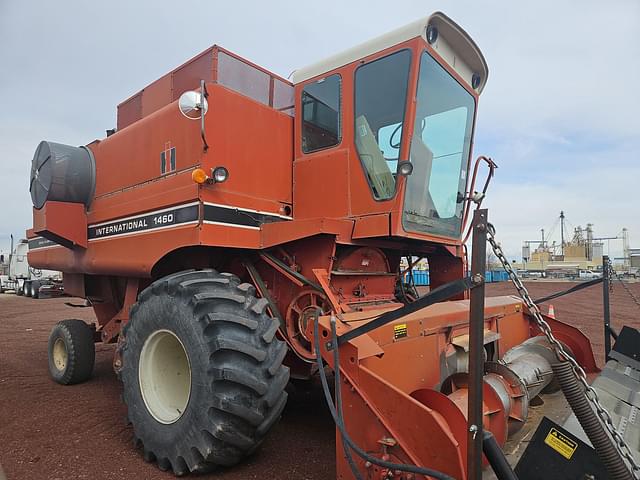 Image of International Harvester 1460 equipment image 4