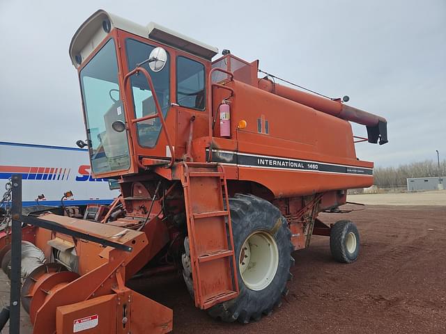 Image of International Harvester 1460 equipment image 1