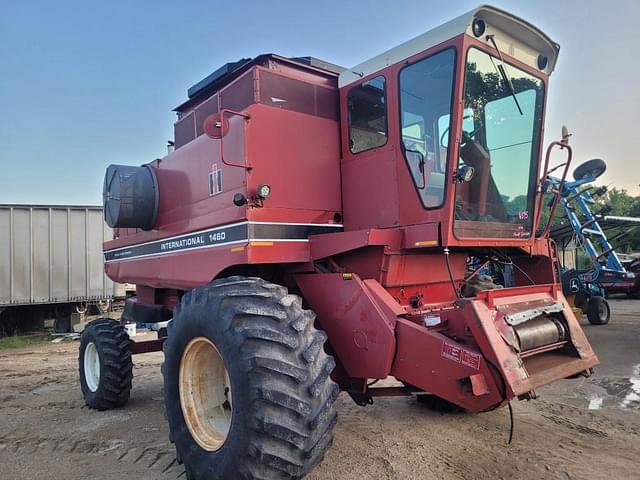 Image of International Harvester 1460 equipment image 4