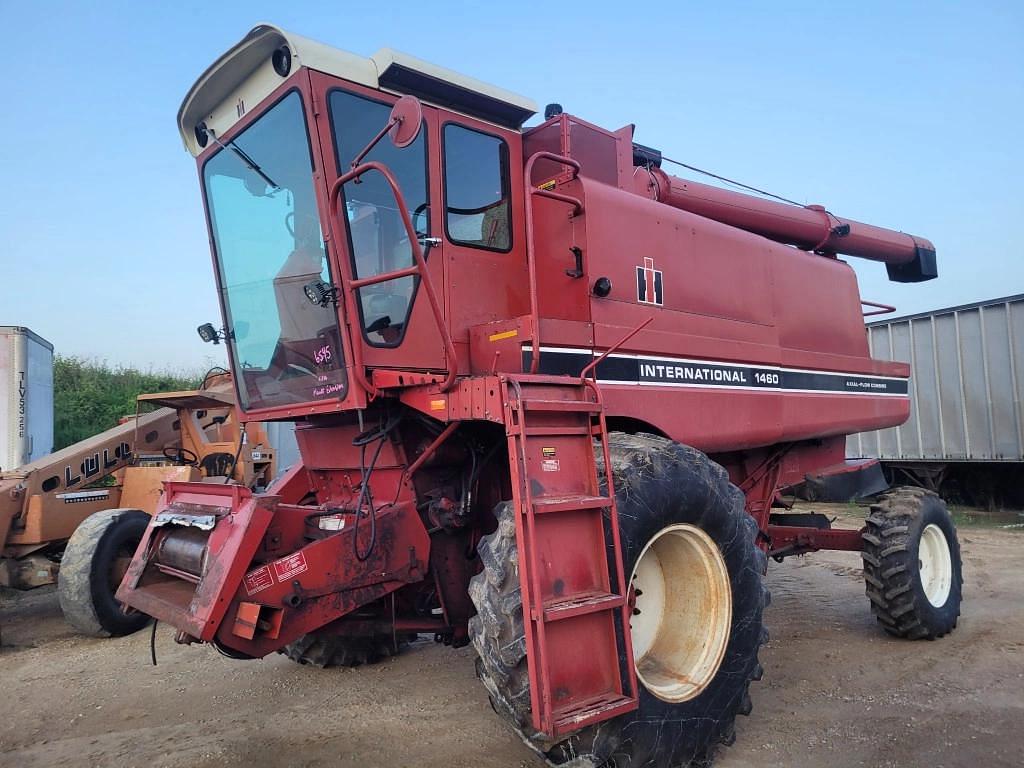 Image of International Harvester 1460 Primary image
