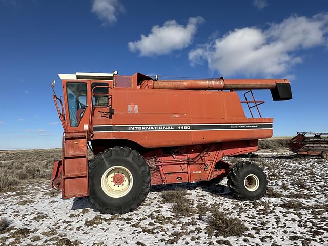 Image of International Harvester 1460 equipment image 3