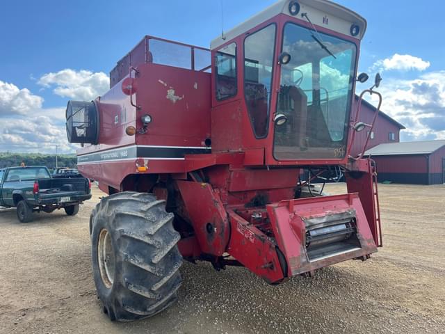 Image of International Harvester 1460 equipment image 3