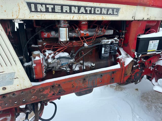 Image of International Harvester 1466 equipment image 4