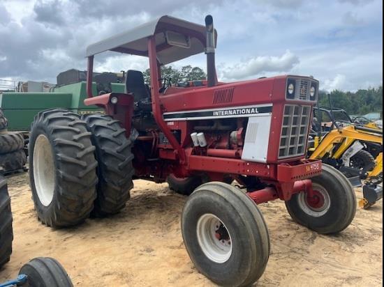 Image of International Harvester 1466 equipment image 1