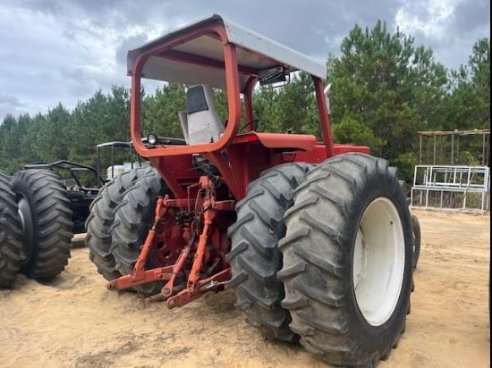 Image of International Harvester 1466 equipment image 2