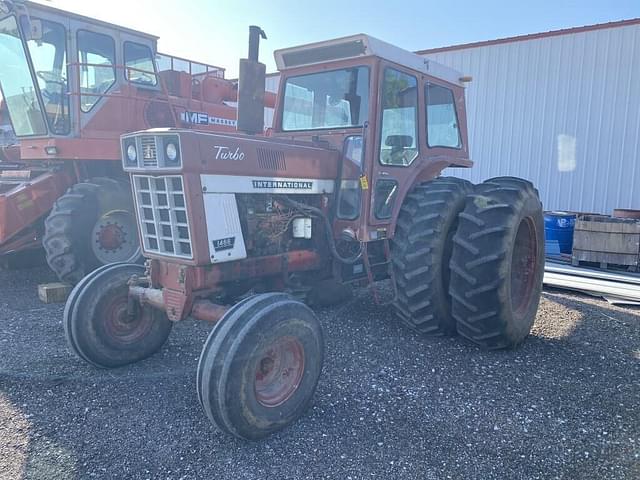 Image of International Harvester 1466 equipment image 1