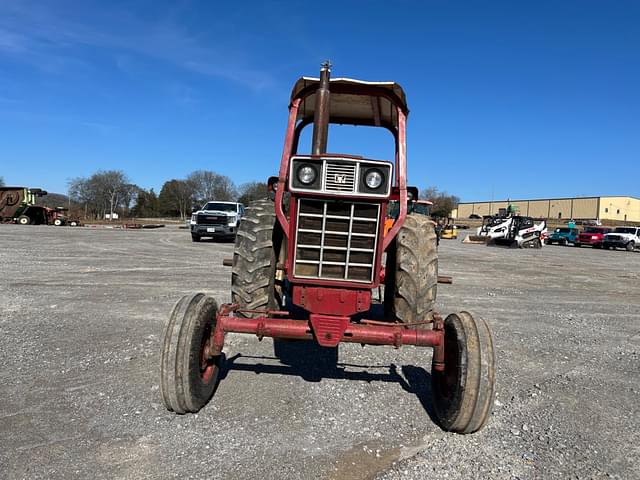 Image of International Harvester 1466 equipment image 4