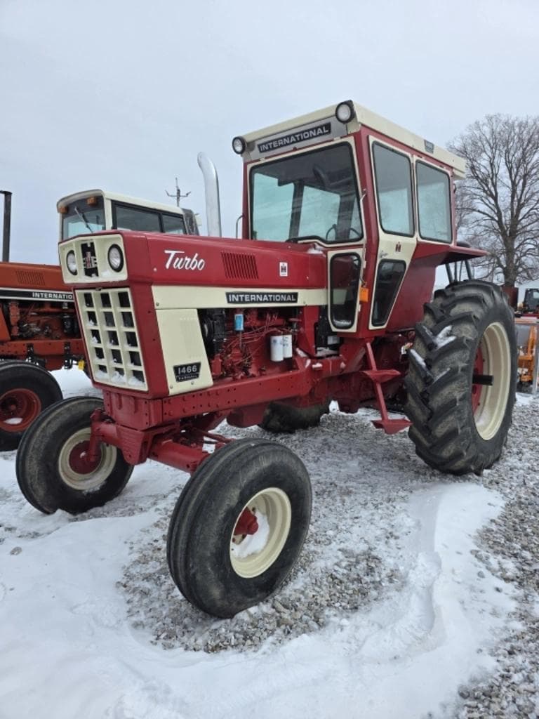 Image of International Harvester 1466 Primary image