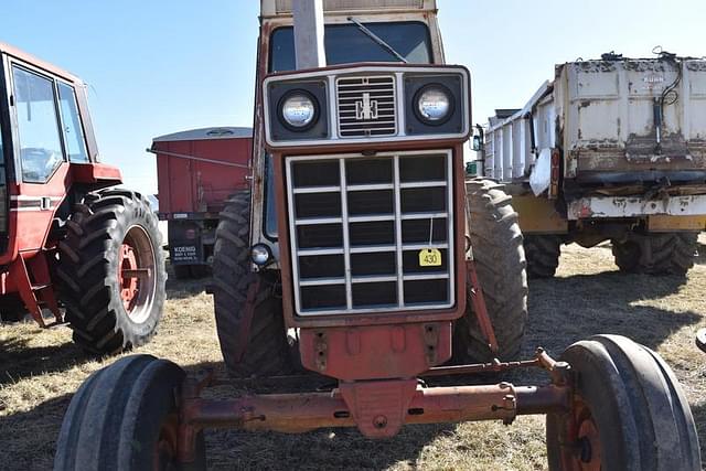 Image of International Harvester 1466 equipment image 4