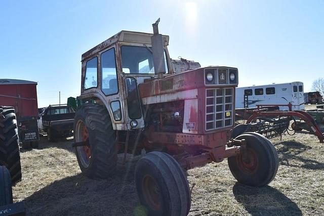 Image of International Harvester 1466 equipment image 3