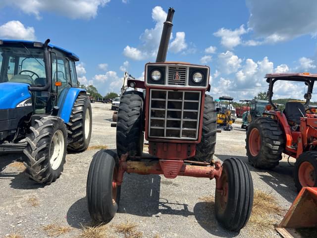 Image of International Harvester 1466 equipment image 1
