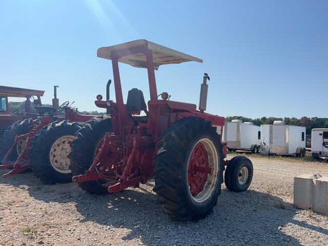 Image of International Harvester 1466 equipment image 3