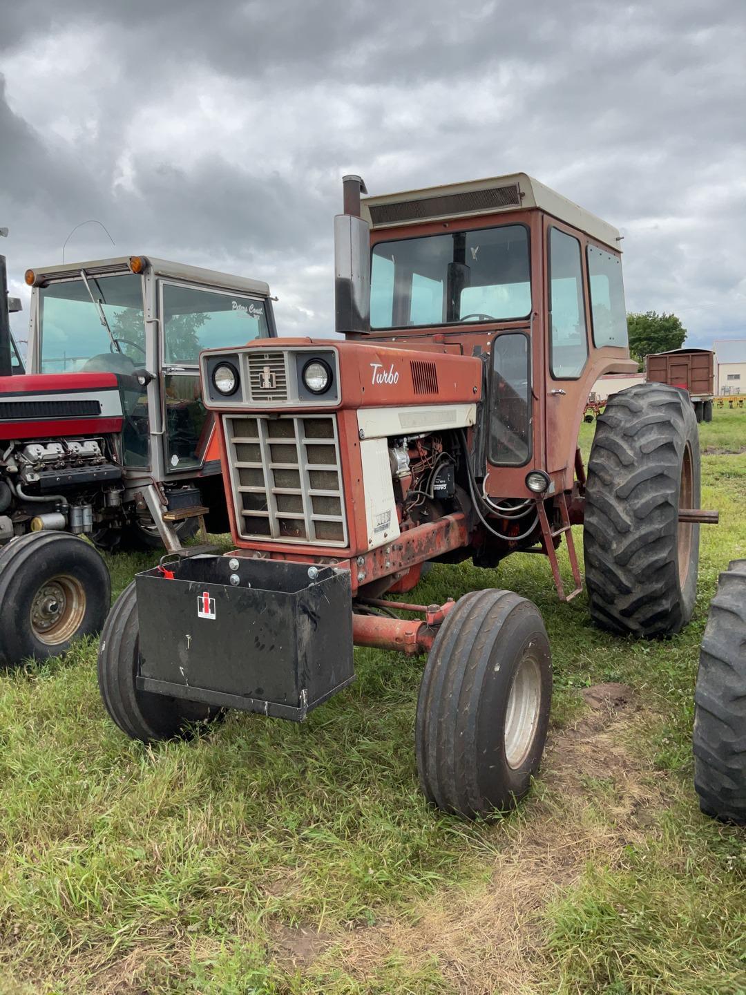 Image of International Harvester 1466 Primary image