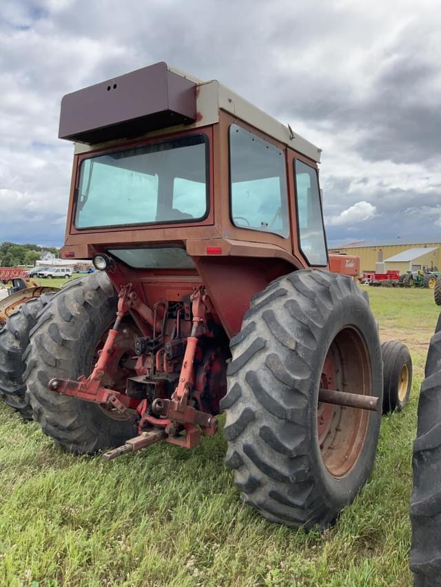 Image of International Harvester 1466 equipment image 3