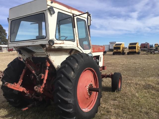 Image of International Harvester 1466 equipment image 2