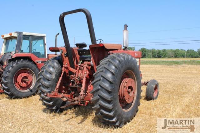 Image of International Harvester 1466 equipment image 2
