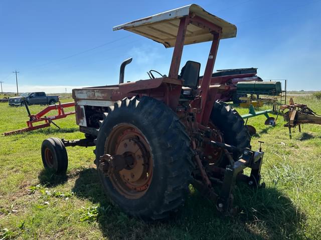 Image of International Harvester 1466 equipment image 3