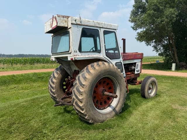 Image of International Harvester 1466 equipment image 3